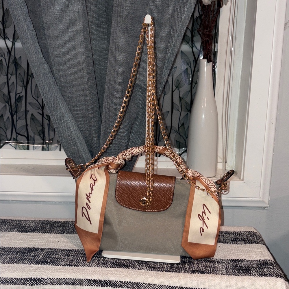 DOMAT bag color pewter